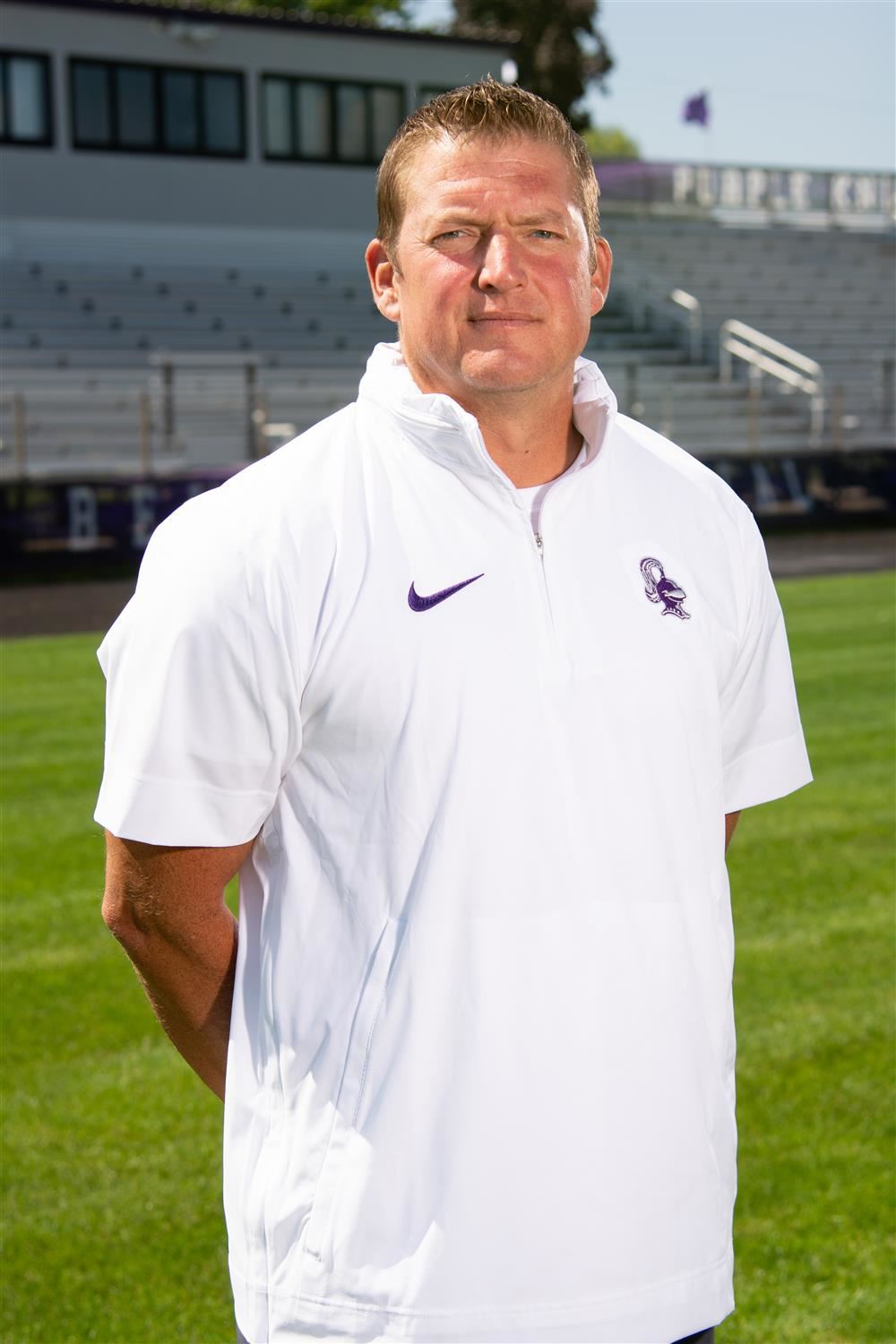 Head Coach Brad Dement